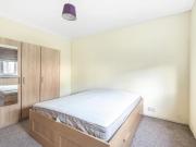 Slough, Berkshire SL1, 2 bedroom maisonette to rent...