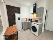 Small Apartment 1 Room Couple Or Single