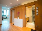 Small but impressive: Extravagant penthouse with rooftop...
