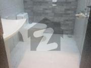 Small Complex Bath Island