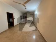 Small Complex For Sale in Clifton Block 2
