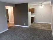 Small Pet Friendly Well Maintained 1 Bedroom Suite