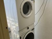 Small room di bukit jalil. Boleh jalan kaki ke Pavilion...