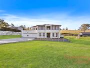 Smart Sophistication Meets Spacious Luxury 14 Musgrave...