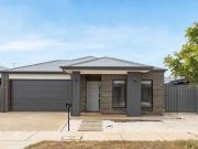 Smart, Stylish, and Move In Ready in Angle Vale!