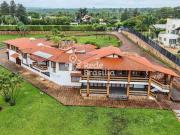 SMDB Conjunto 11 Casa à venda, com 6 Suítes, Lazer...