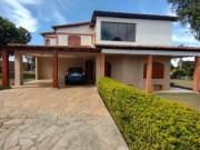 SMPW QD 5 CONJUNTO 6,Casa com 4qts, elevador, armários,...