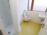 Snug double ensuite bedroom near North Dulwich train...