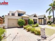 So close to nature and so close to amenities!