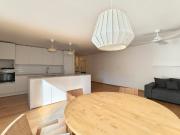 So grün kann Stadt sein! Großzügige 4 Zimmer Wohnung mit...