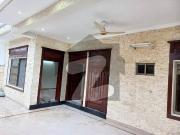 Soan Garden10 Marla H Block House For Sale Single Story