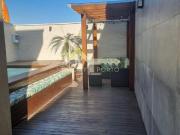 Sobradão com Piscina e Salão de Festas Gourmet à Venda...