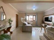 Sobrado 03 dormitórios com 01 suíte, Igara, Canoas