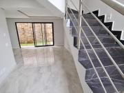 Sobrado 03 suítes, com ático, terraço, em condomínio no... Sobrado 03 suítes, com ático, terraço, em condomínio no...