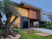 Sobrado 05 quartos no condomínio Velas da Marina, Capão...