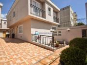 Sobrado 127m² em condomínio fechado, seminovo, 3Dts,...