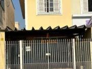 Sobrado 138m² com 2 dormitórios, 2 Vagas e edicula Campo...