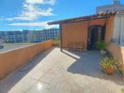 Sobrado 200m², cômodos grandes, Quintal, Edícula,...