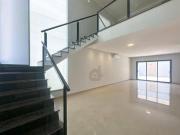 Sobrado 258m², 3 Suítes, Piscina