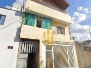 Sobrado 2 Dorms para Alugar 130 m² por R$ 2.800,00
