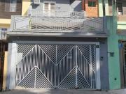 Sobrado 2 Dorms para Alugar 150 m² por R$ 3.100,00