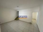 Sobrado, 2 Dorms para Alugar, 252 m² por R$ 2.700,00