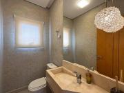 Sobrado 305m² AC, 4 Dorm, 3 Suítes, Piscina