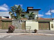 SOBRADO 328,93MT 4 QUARTOS SENDO 2 SUITES SETOR JARDIM...