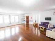 Sobrado 340m²,Tríplex, Quintal,4 Dts, 3 suítes, 5 vagas...