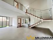 Sobrado 3 Dorm. Goiania