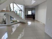 Sobrado 3 Dormitórios 1 suíte com banheira e Piscina...