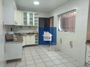 Sobrado 3 Dorms para Alugar 165 m² por R$ 5.000,00