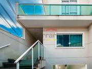 Sobrado 3 Dorms para Alugar 188 m² por R$ 8.000,00