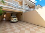 Sobrado 3 Dorms para Alugar 190 m² por R$ 8.500,00