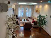 Sobrado 3 Dorms para Alugar 230 m² por R$ 5.200,00