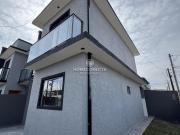 Sobrado | 3 quartos | 1 vaga | Bairro Tatuquara |