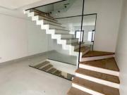 Sobrado 3 quartos 4 vagas localizado no bairro Vila...