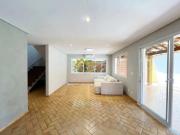 Sobrado 3 suites 2 escritorios e piscina Condominio...