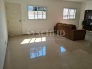 Sobrado 3 suítes, 2 vagas, aceita pets, Jd. Marajoara