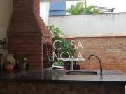 Sobrado, 3 suítes, piscina, churrasqueira