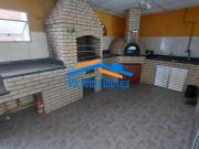 Sobrado 400M² com 2 suítes, churrasqueira e salão de festa