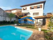 Sobrado 4 Dorm/2 Suítes Lareira Escritório Piscina