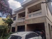 Sobrado 4 Dormitórios 7 vagas Quintal e Piscina