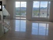 Sobrado 4 dormitórios, suites, varanda, Sala pé direito...