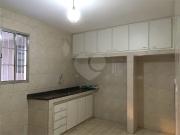 Sobrado 4 Dorms para Alugar 140 m² por R$ 2.950,00