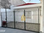 Sobrado 4 Dorms para Alugar 156 m² por R$ 2.800,00