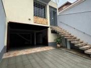 Sobrado 4 Dorms para Alugar 235 m² por R$ 6.200,00