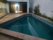 Sobrado 4 Dorms para Alugar 300 m² por R$ 20.000,00