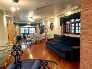 Sobrado 4 Dorms para Alugar 320 m² por R$ 5.800,00
