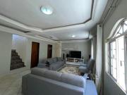 Sobrado 4 Quartos à Venda em Vicente Pires